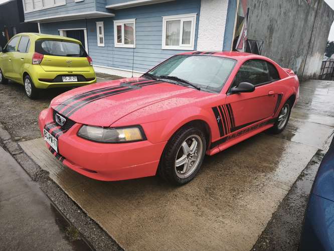 Ford Mustang 2000 - Imagen 2