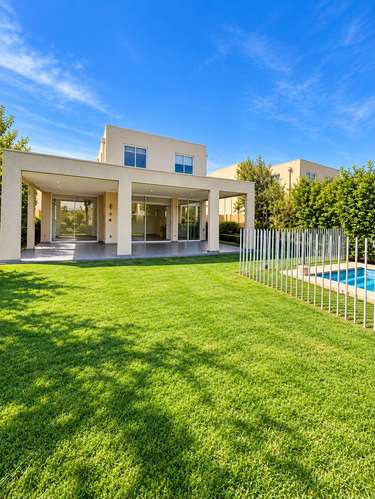 VENTA CASA MEDITERRÁNEA EN SANTA ELENA DE CHICUREO
