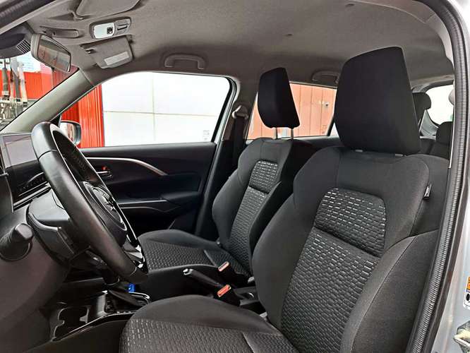 SUZUKI SWIFT 2025 - Imagen 15