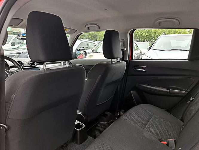 SUZUKI SWIFT 2024 - Imagen 15