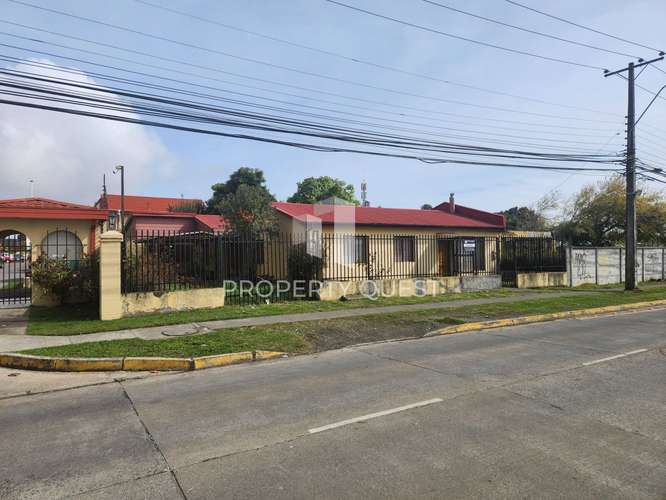 VENTA CASA PARA REMODELAR JAIME REPULLO