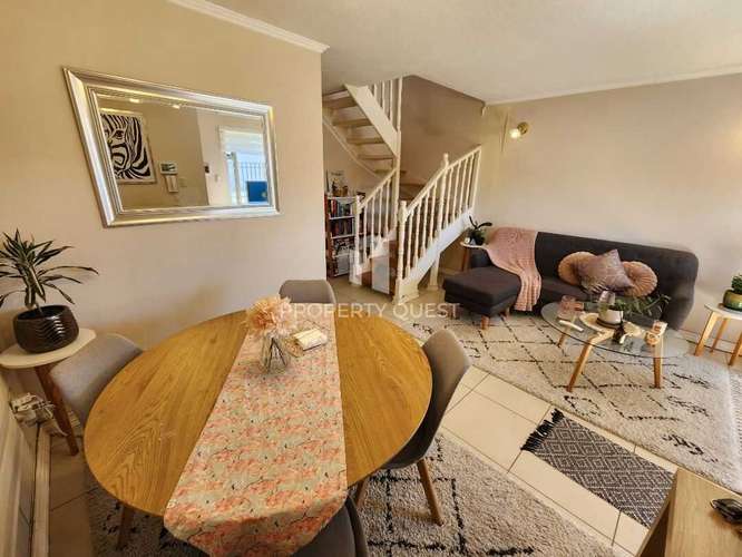 VENTA AMPLIA CASA 4D+2B H. FAMILIARES TALCAHUANO