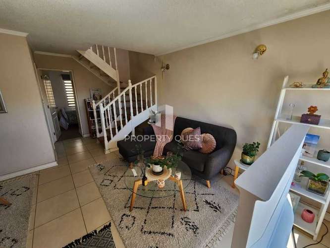 VENTA AMPLIA CASA 4D+2B H. FAMILIARES TALCAHUANO