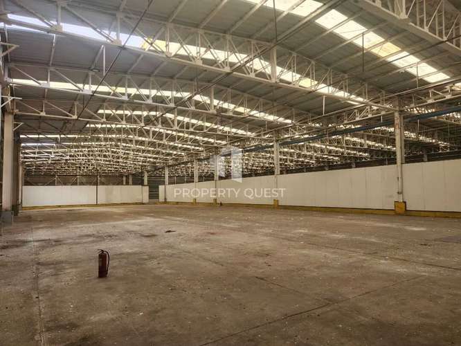 VENTA BODEGA INDUSTRIAL PARQUE ESCUADRON - Imagen 6
