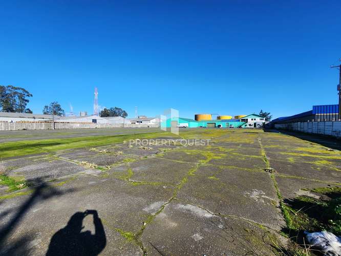 VENTA AMPLIO TERRENO INDUSTRIAL PARQUE ESCUADRON - CORONEL - Imagen 7