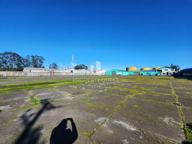 VENTA AMPLIO TERRENO INDUSTRIAL PARQUE ESCUADRON - CORONEL - Imagen 9