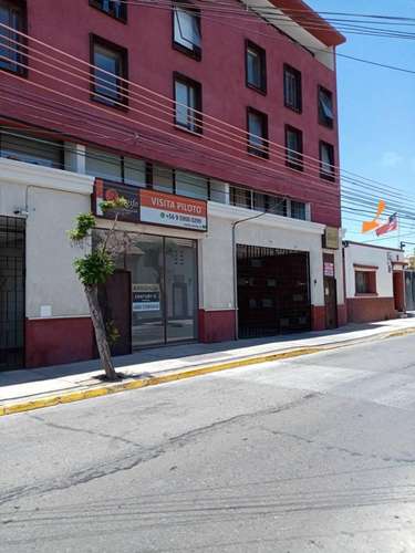 Local a la calle apto todo Rubro