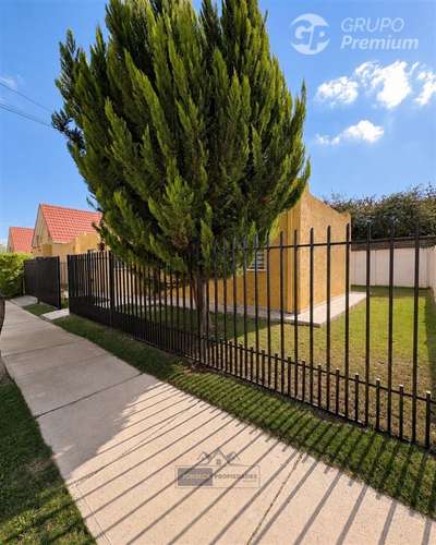 Casa en arriendo en Condominio Nalcahue San Felipe