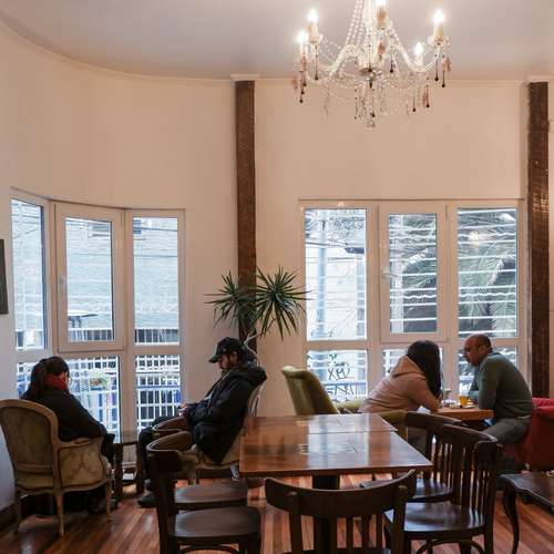 ¡Arrienda un espacio gastronómico de 2 pisos en el corazón turístico de Valparaíso!