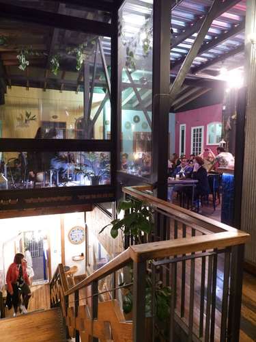 ¡Arrienda un espacio gastronómico de 2 pisos en el corazón turístico de Valparaíso!