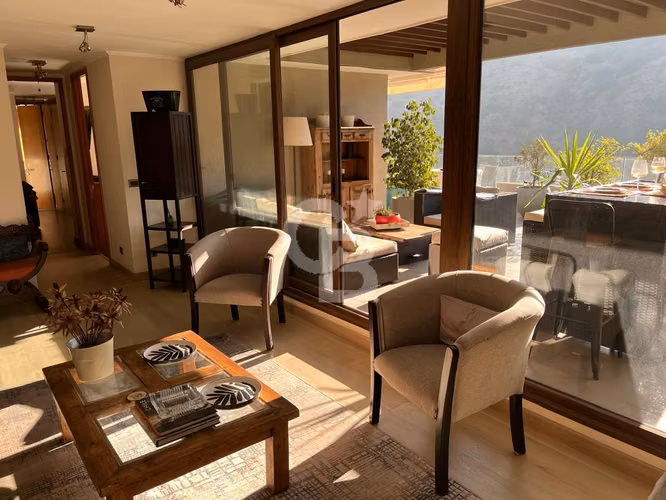 Exclusivo Penthouse con gran terraza en Vitacura