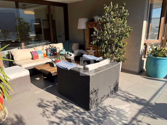 Exclusivo Penthouse con gran terraza en Vitacura - Imagen 10
