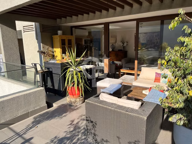 Exclusivo Penthouse con gran terraza en Vitacura - Imagen 12
