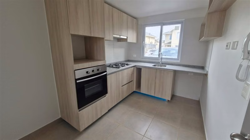 Casa en arriendo de 3 dorm. en Padre Hurtado - Imagen 3