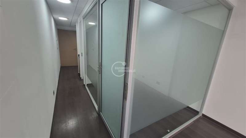 Oficina en arriendo en Las Condes - Imagen 4