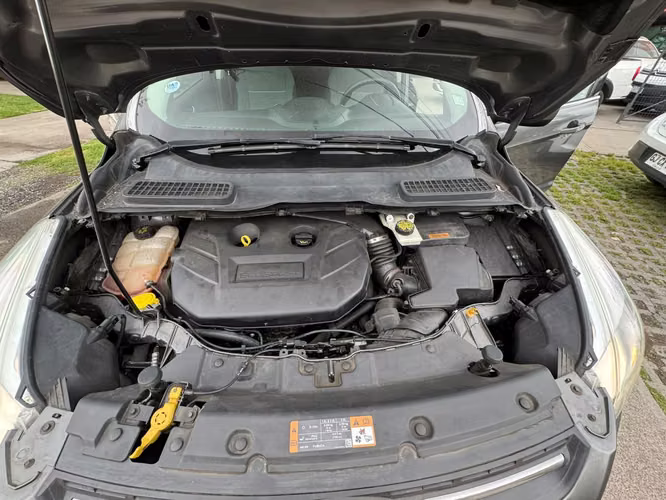 FORD ESCAPE 2.0 AUTOMATICO FULL AIRE AIRBAG CAMARA VER EN LAS CONDES 2015 - Imagen 20