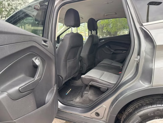 FORD ESCAPE 2.0 AUTOMATICO FULL AIRE AIRBAG CAMARA VER EN LAS CONDES 2015 - Imagen 12