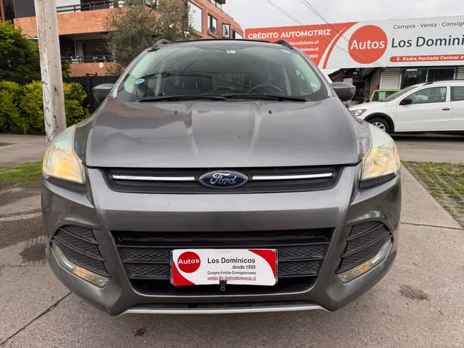 FORD ESCAPE 2.0 AUTOMATICO FULL AIRE AIRBAG CAMARA VER EN LAS CONDES 2015 - Imagen 2