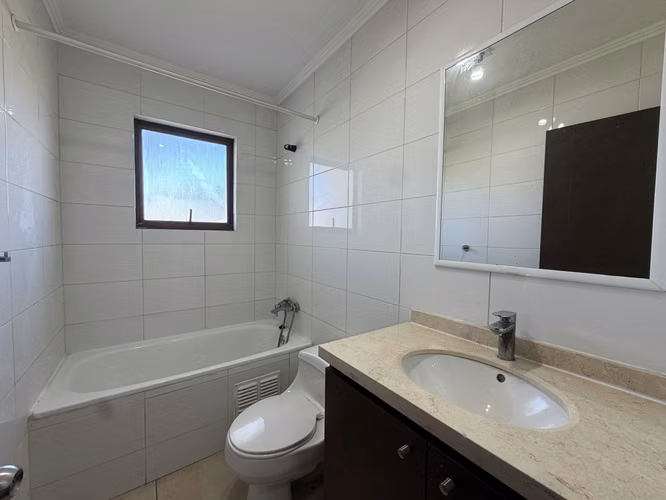 PROPIEDAD EN ARRIENDO EN EXCELENTE CONDOMINIO