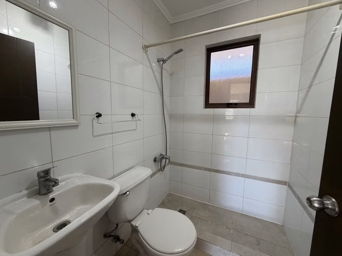 PROPIEDAD EN ARRIENDO EN EXCELENTE CONDOMINIO
