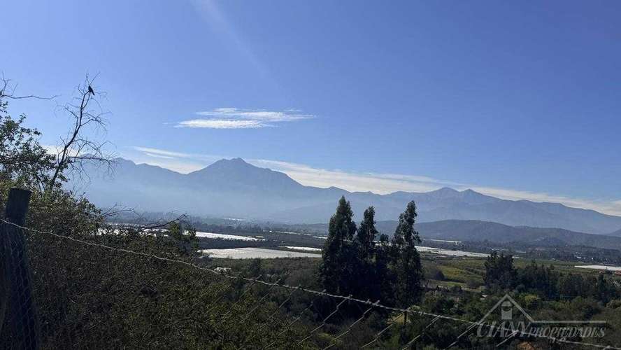 Arriendo parcela en condominio (185995)