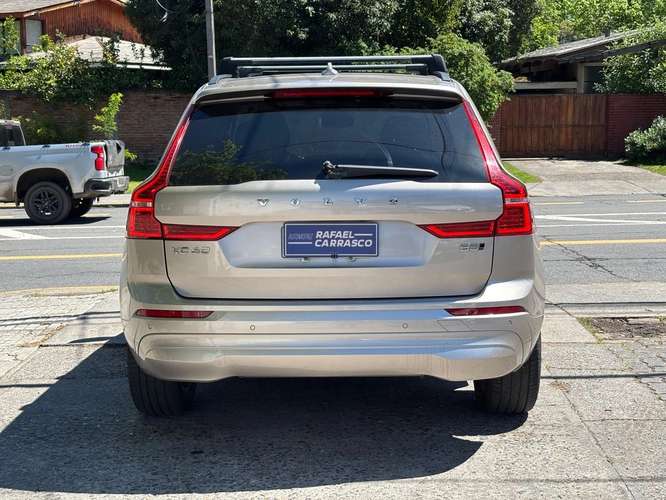VOLVO XC60 2024 - Imagen 18