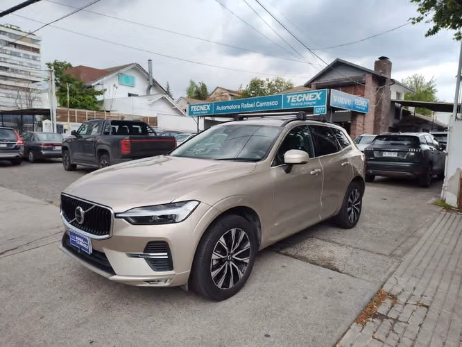 VOLVO XC60 2024