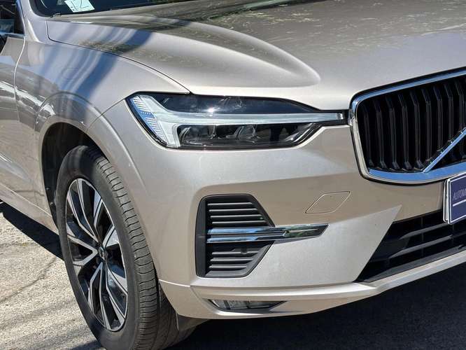 VOLVO XC60 2024 - Imagen 4