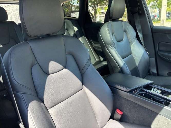 VOLVO XC60 2024 - Imagen 14