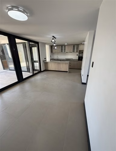 Casa en venta de 3 dorm. en Padre Hurtado - Imagen 3