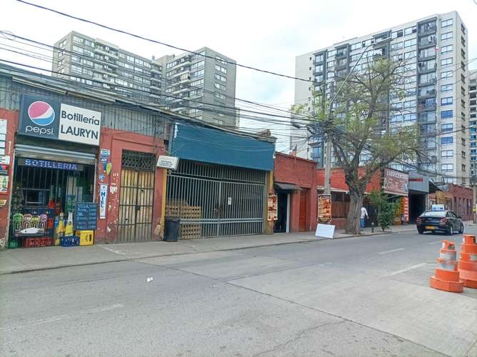 Comercial. 1.200 m2. José Ureta. Metro Lo Ovalle (185996)