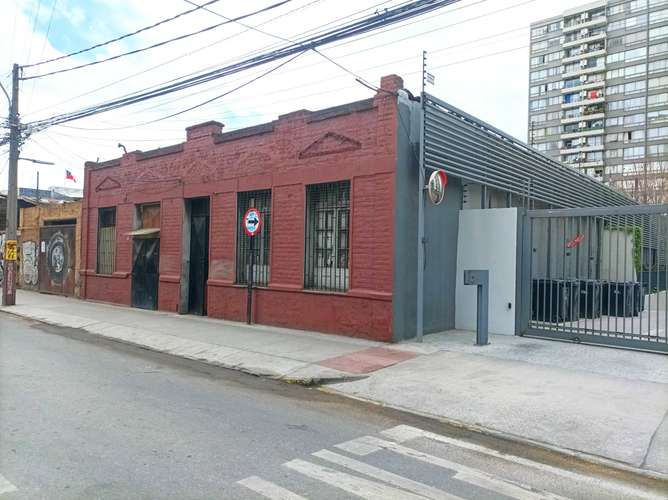 Comercial. 1.200 m2. José Ureta. Metro Lo Ovalle (185996)