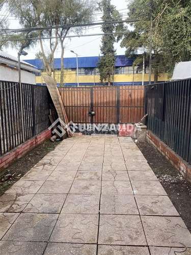 Casa en arriendo en Maipú 2d+1b
