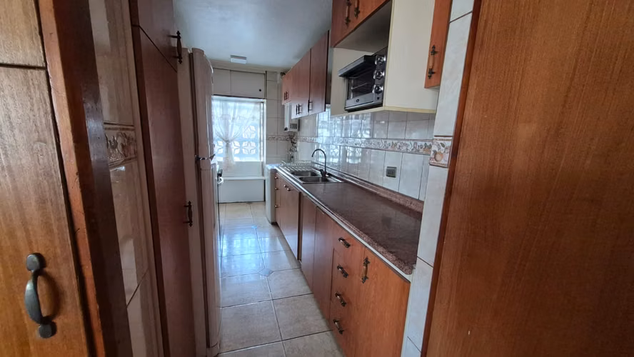 Departamento central, 4d1b, 88m2, a pasos de transporte para universidades - Imagen 11