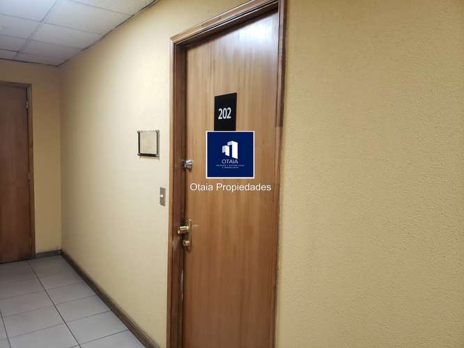 Oficina Comercial en Arriendo con Ubicación Privilegiada