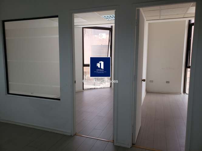 Oficina en Arriendo con Excelente Ubicación Comercial - Imagen 7