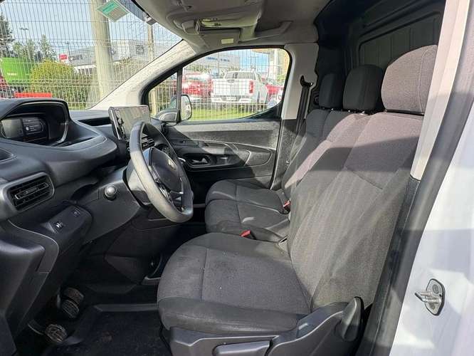 PEUGEOT PARTNER 2025 - Imagen 9