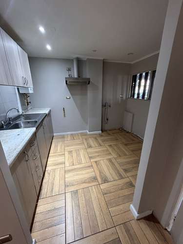 SE ARRIENDA DEPARTAMENTO CON EXCELENTE UBICACION Y REMODELADO