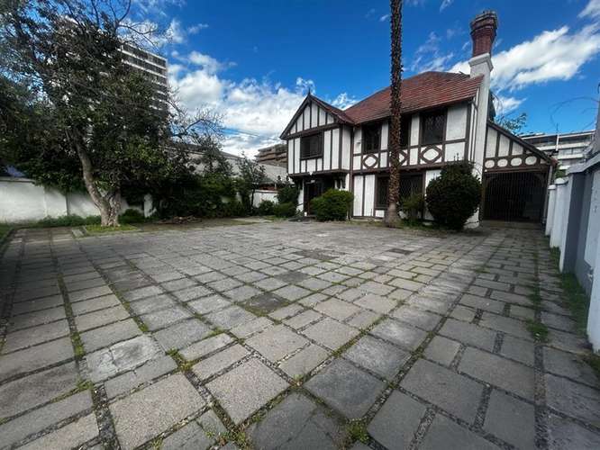 Casa comercial Eliodoro Yáñez Provi 368 mts útil 610 total