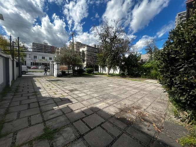 Casa comercial Eliodoro Yáñez Provi 368 mts útil 610 total