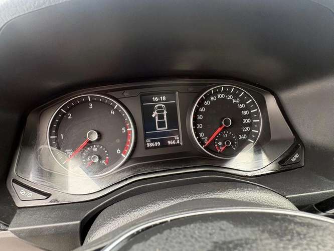 VOLKSWAGEN AMAROK 2023 - Imagen 12
