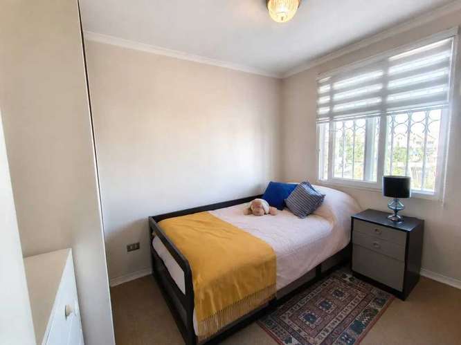 Vivienda Amplia, Luminosa en Sector Tranquil (185998)
