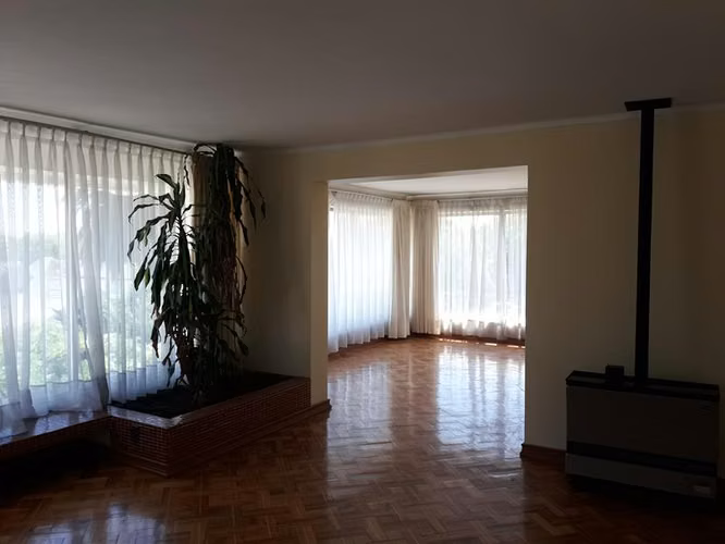 Gran Departamento 4D + 3B + Servicio | 215 m² | Centro de Talca (V1820