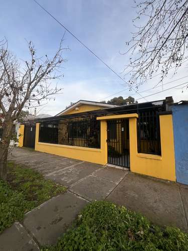 Se vende casa de un piso en centro de Chillán