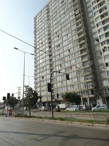 Venta de Departamento en Av. María Rozas Velásquez, Estación Central.