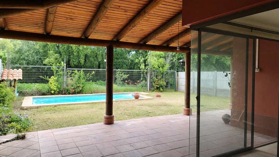 Casa 4D/3B con piscina y vista cordillera - Imagen 22