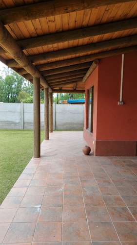 Casa 4D/3B con piscina y vista cordillera - Imagen 24