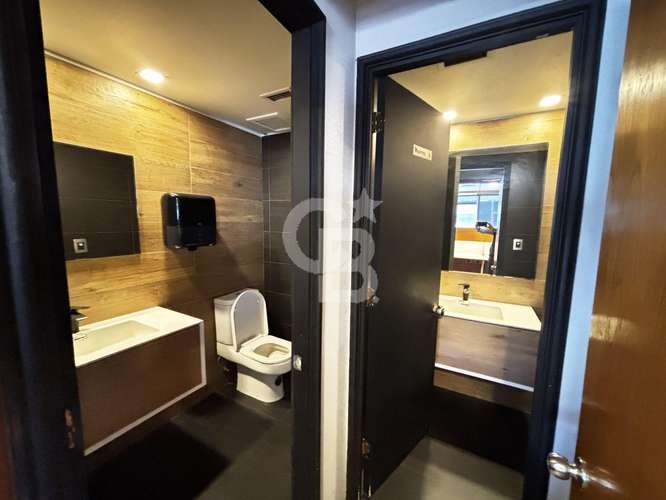 Elegante oficina San Damián semiamoblada 254 m2