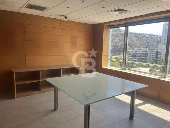 Elegante oficina San Damián semiamoblada 254 m2