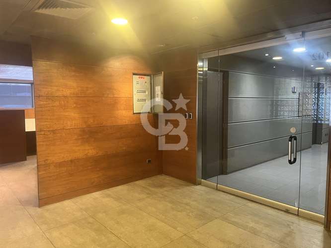 Elegante oficina San Damián semiamoblada 254 m2